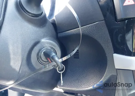 2016 Toyota Corolla Le из США, поврежденный, VIN 5YFBURHE7GP390693